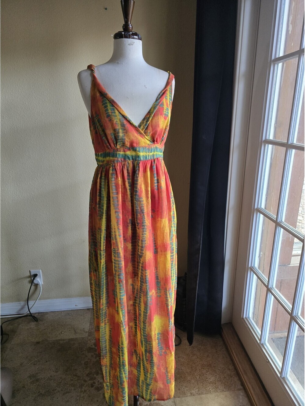 Ellen Weaver Multicolor Tie Dye V-Neck Strappy Maxi Dress sz M